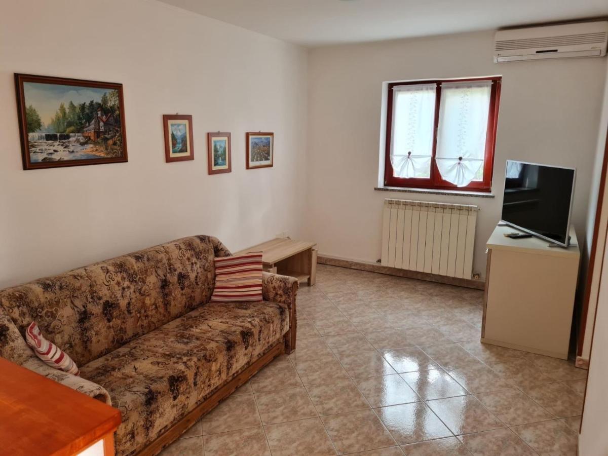 Apartment Ornela Umag Ngoại thất bức ảnh